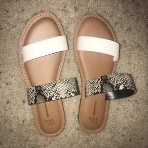 summer sandals!